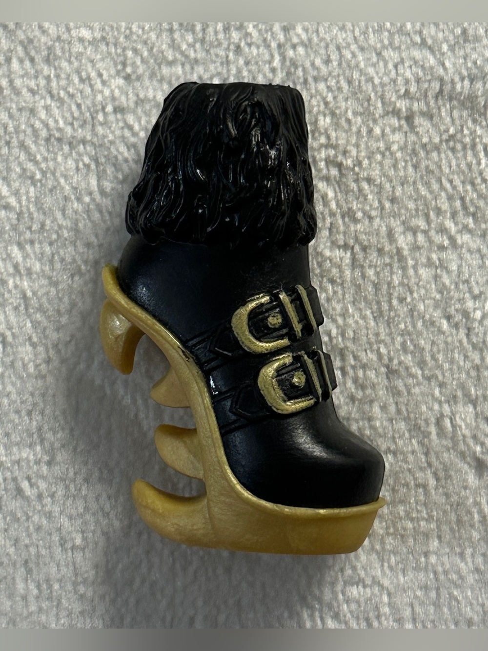 MONSTER HIGH 2011 sweet 1600 clawd wolf replacement shoe